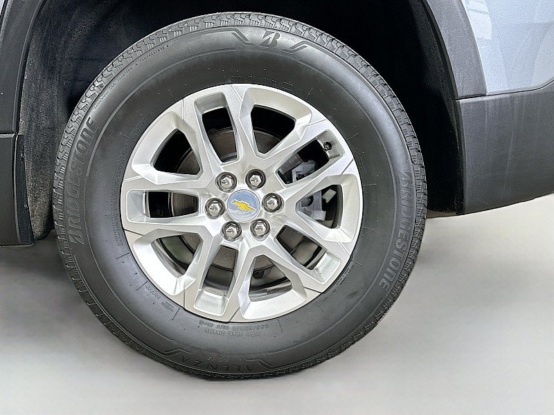 Used 2021 Chevrolet Traverse LS AWD/4WD image 30