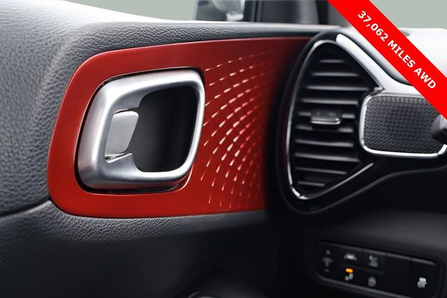 Used 2022 Kia Soul Turbo image 32