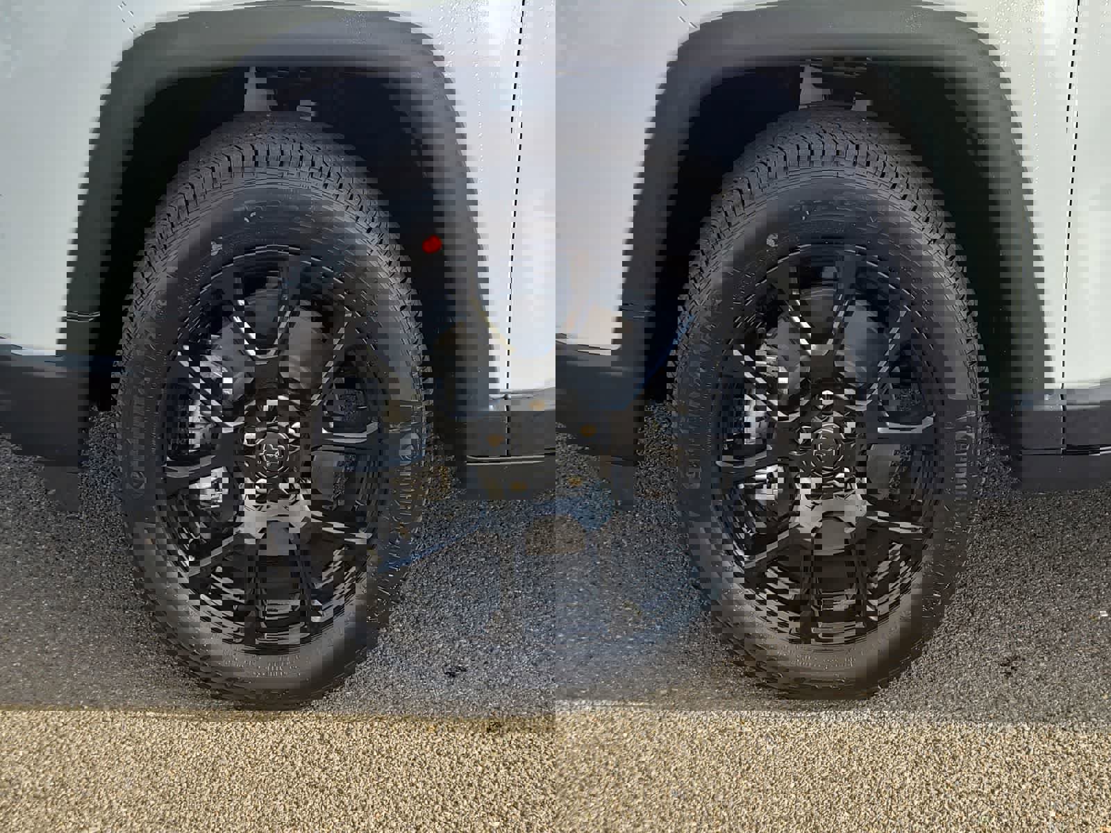 New 2026 Jeep Compass Latitude image 16