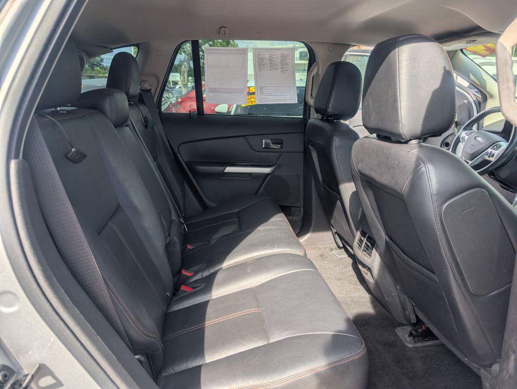 Used 2014 Ford Edge Limited w/ Driver Entry Package FWD image 12