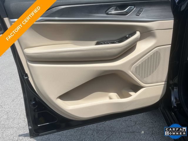 Certified 2025 Jeep Grand Cherokee L Limited w/ Luxury Tech Group II AWD/4WD image 26
