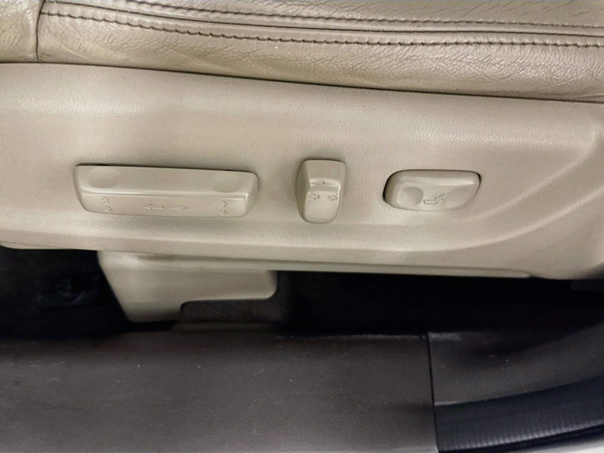 Used 2014 Honda CR-V EX-L image 24