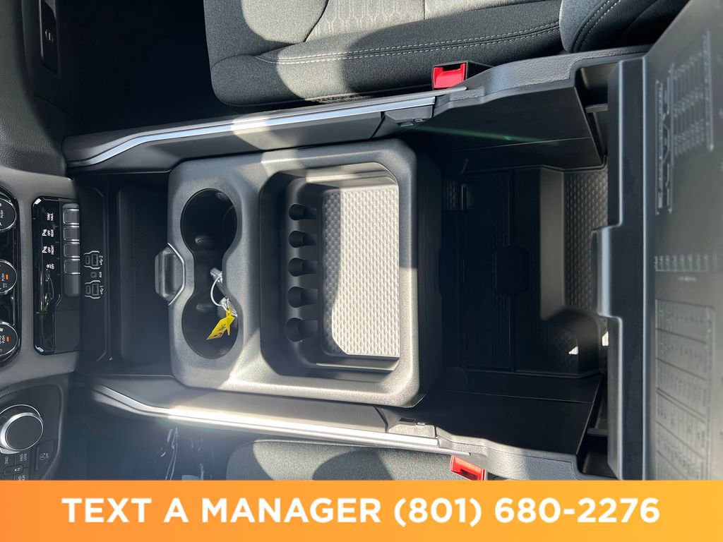 New 2026 RAM 1500 Express AWD/4WD image 26