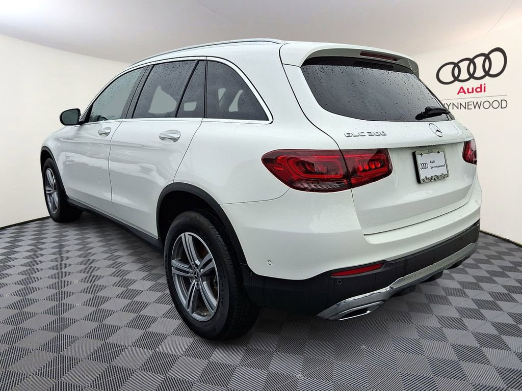 Used 2022 Mercedes-Benz GLC 300 GLC 300 image 4