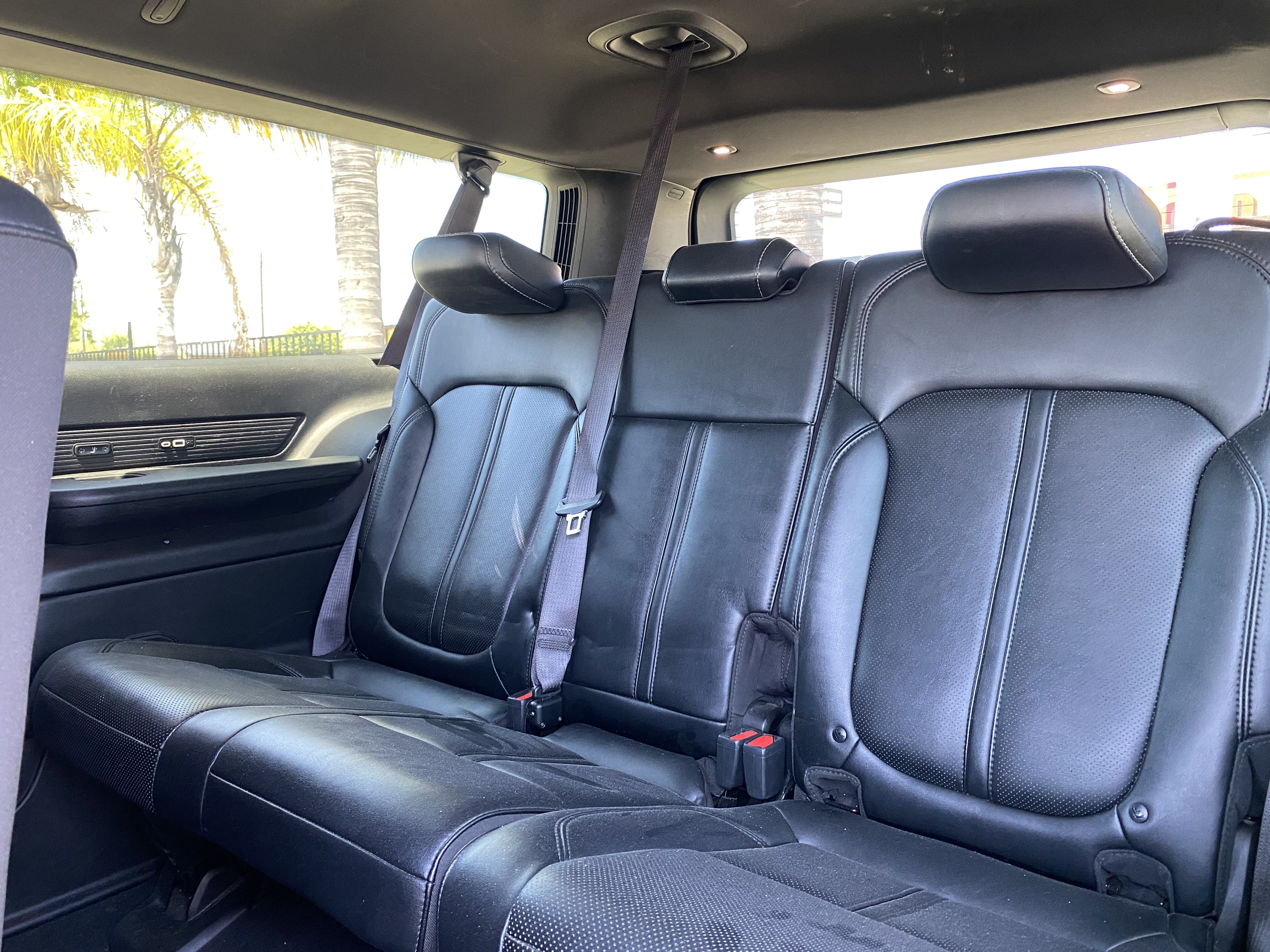 Used 2024 Jeep Wagoneer L Series II w/ Flexible Seating Group AWD/4WD image 24