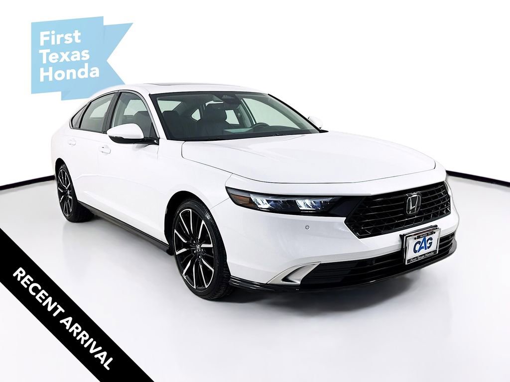 Used 2025 Honda Accord Touring image 1