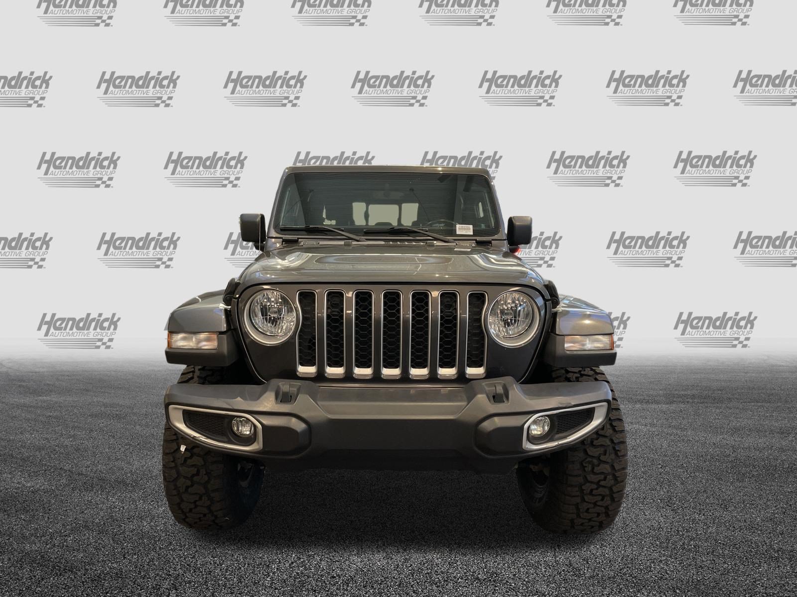 Used 2021 Jeep Gladiator Overland w/ Popular Equipment Package AWD/4WD image 3