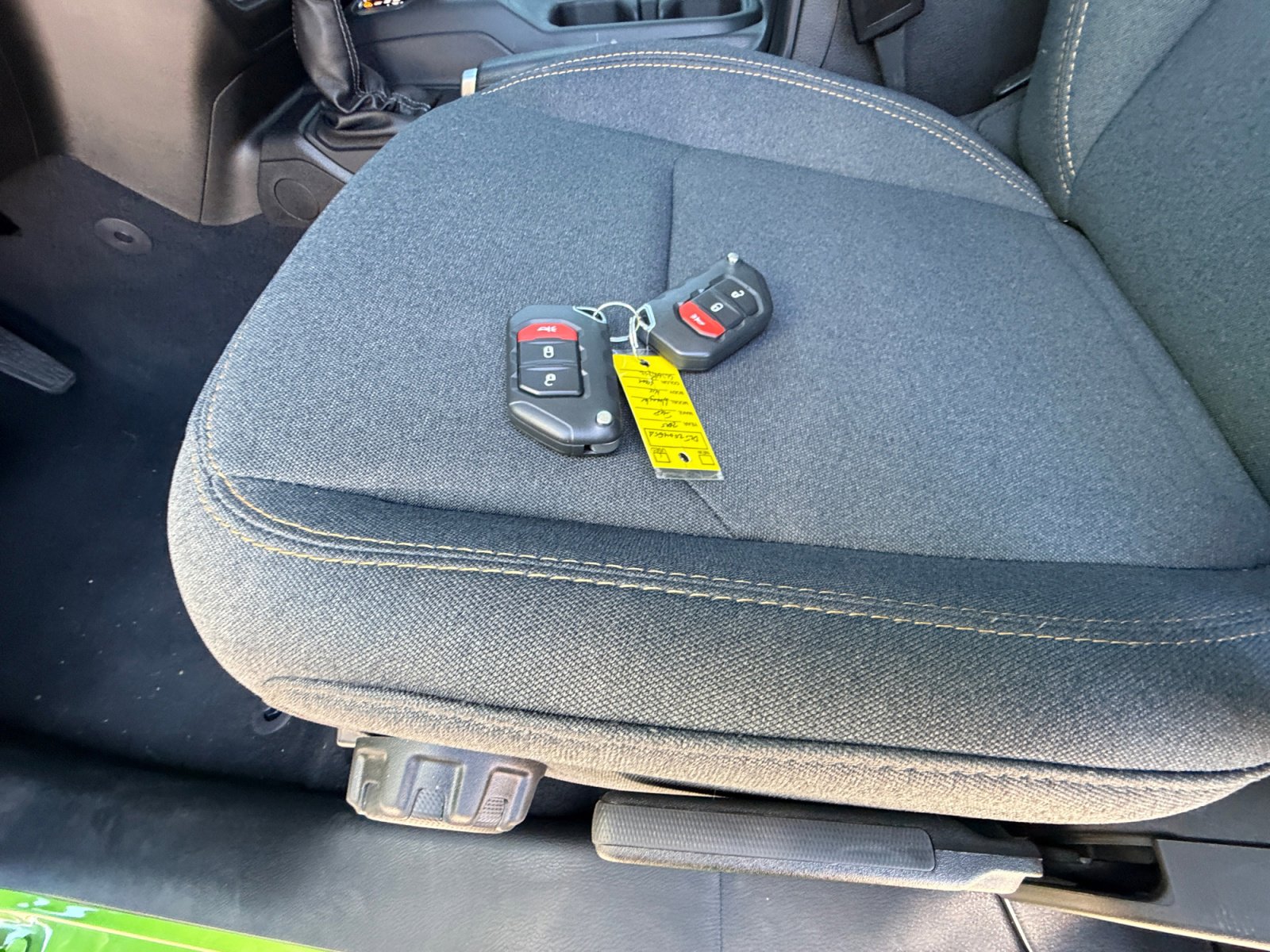 Used 2025 Jeep Wrangler Sport S image 30