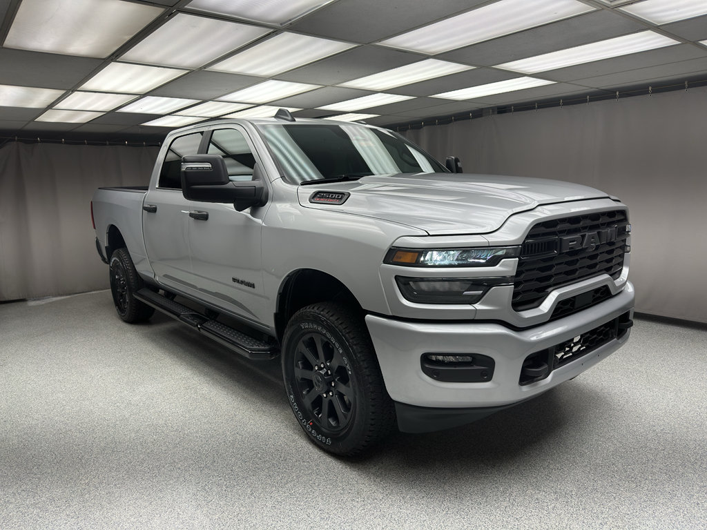 New 2026 RAM 2500 Big Horn AWD/4WD image 17