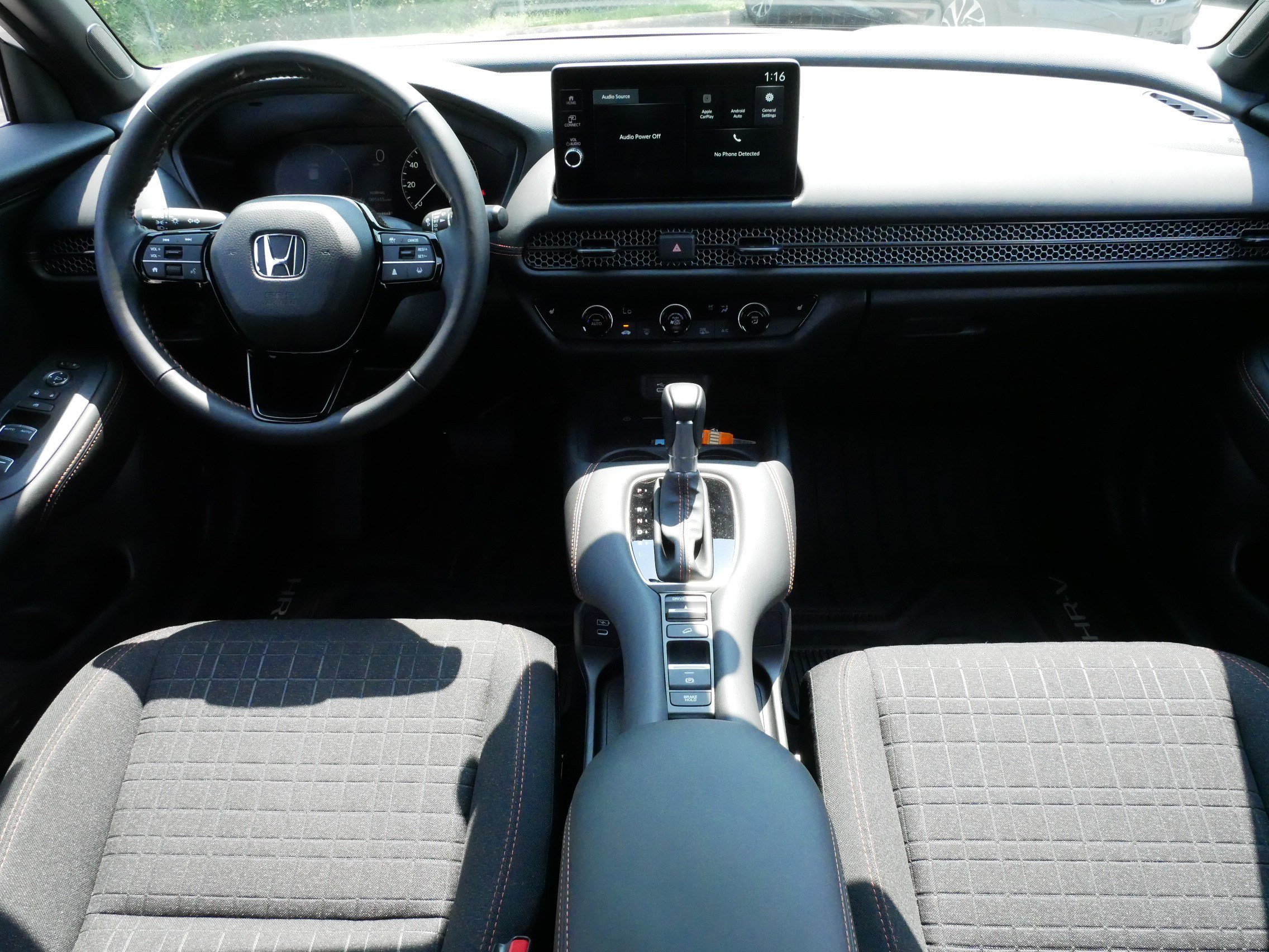 Used 2027 Honda HR-V Sport image 18