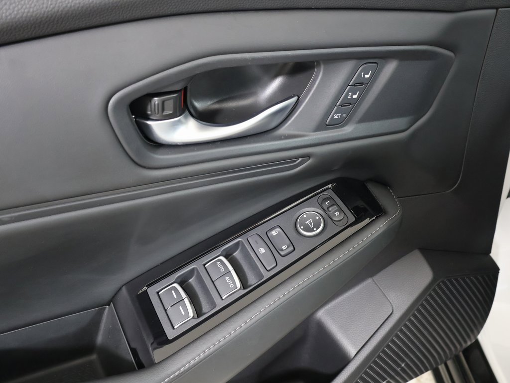 Used 2023 Honda Accord Touring image 19