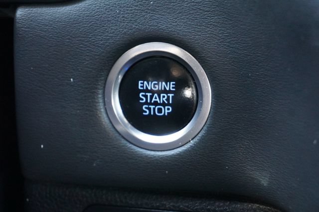 Used 2023 Toyota Tundra Platinum AWD/4WD image 36