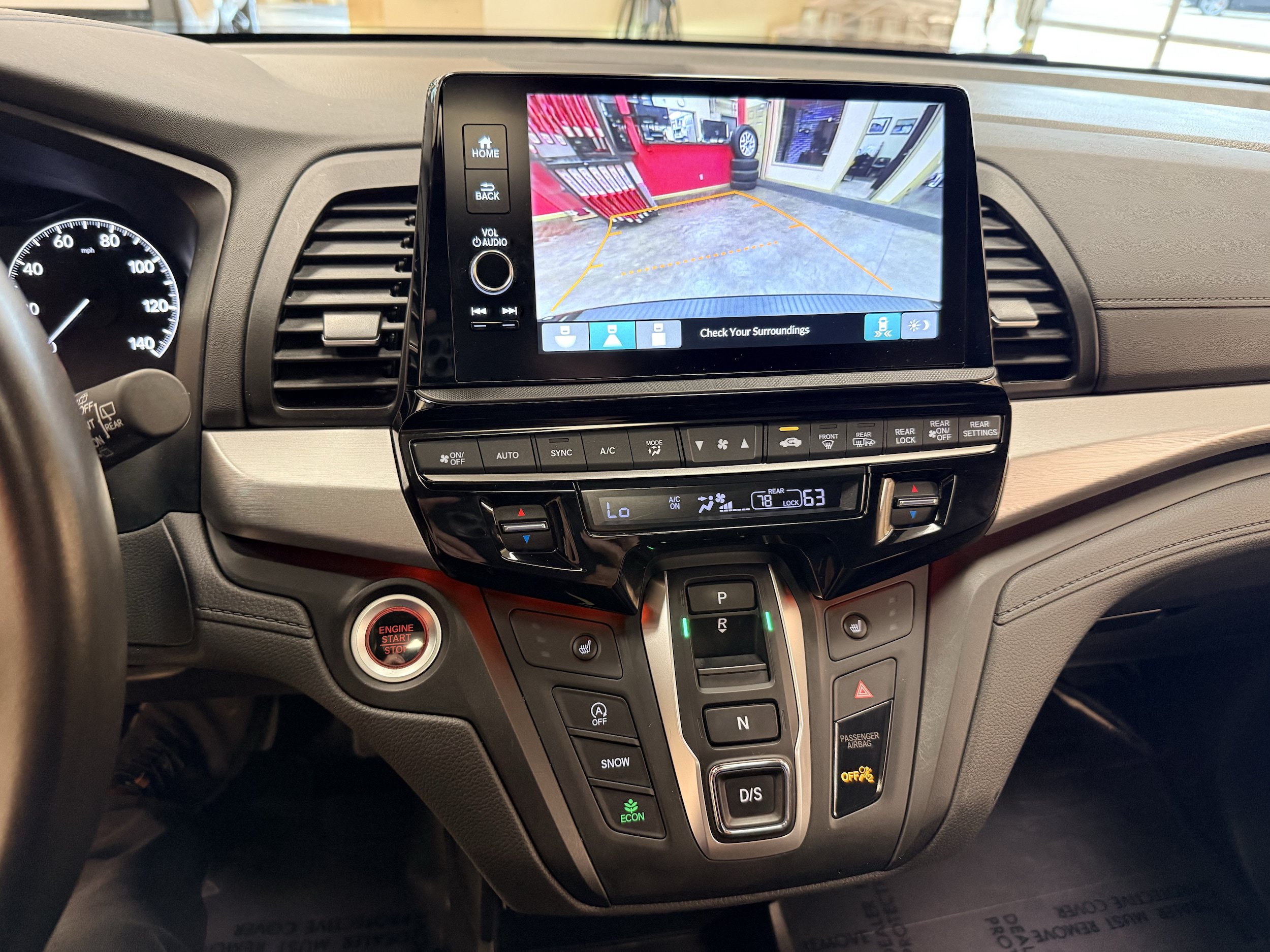 Used 2025 Honda Odyssey Sport-L image 15