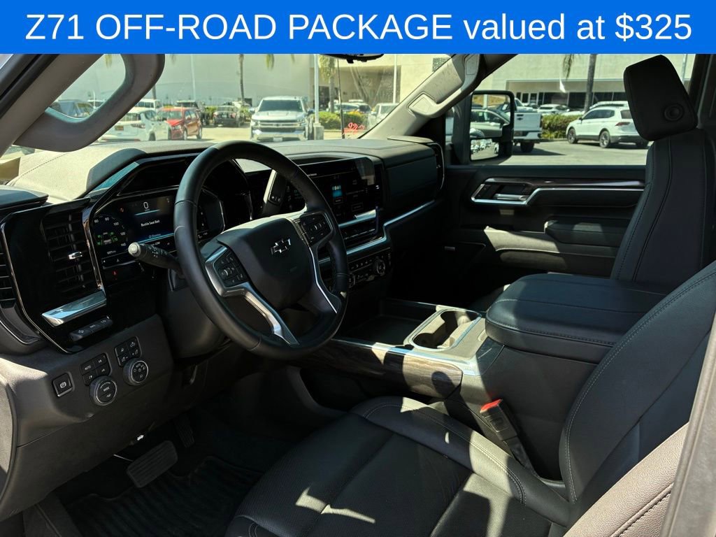 Used 2025 Chevrolet Silverado 2500 LTZ w/ Trail Boss Package image 12