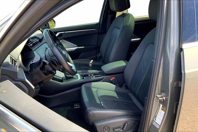 Used 2021 Audi Q3 2.0T Premium image 17