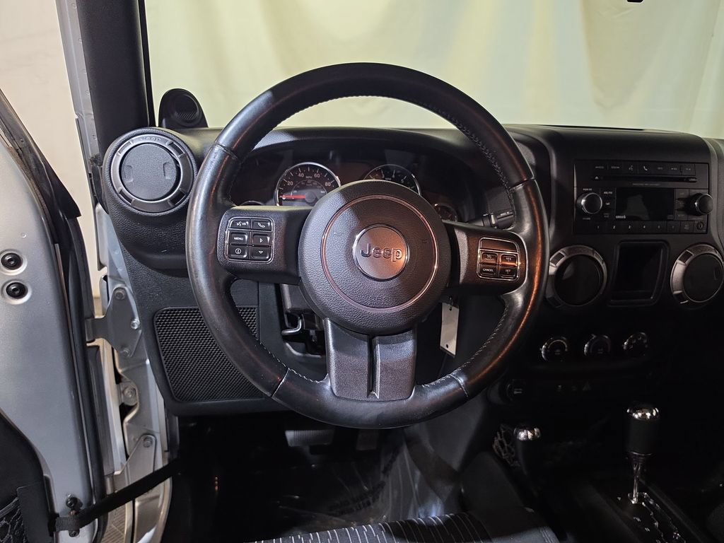 Used 2012 Jeep Wrangler Sport AWD/4WD image 11