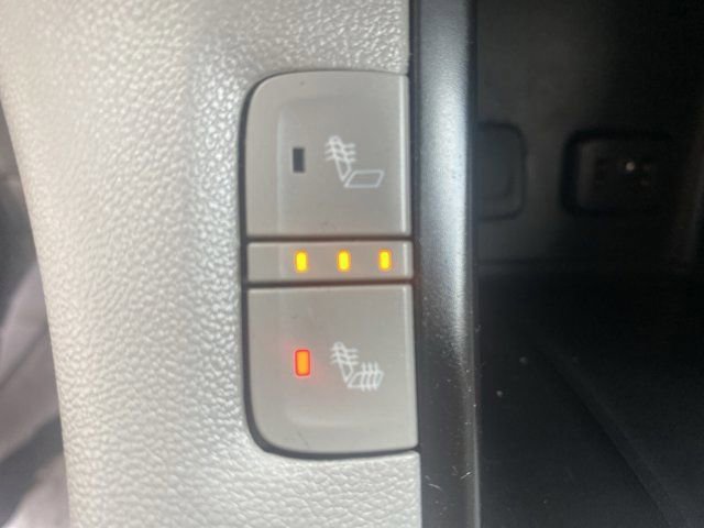 Used 2019 GMC Acadia SLE w/ Driver Alert Package I image 30