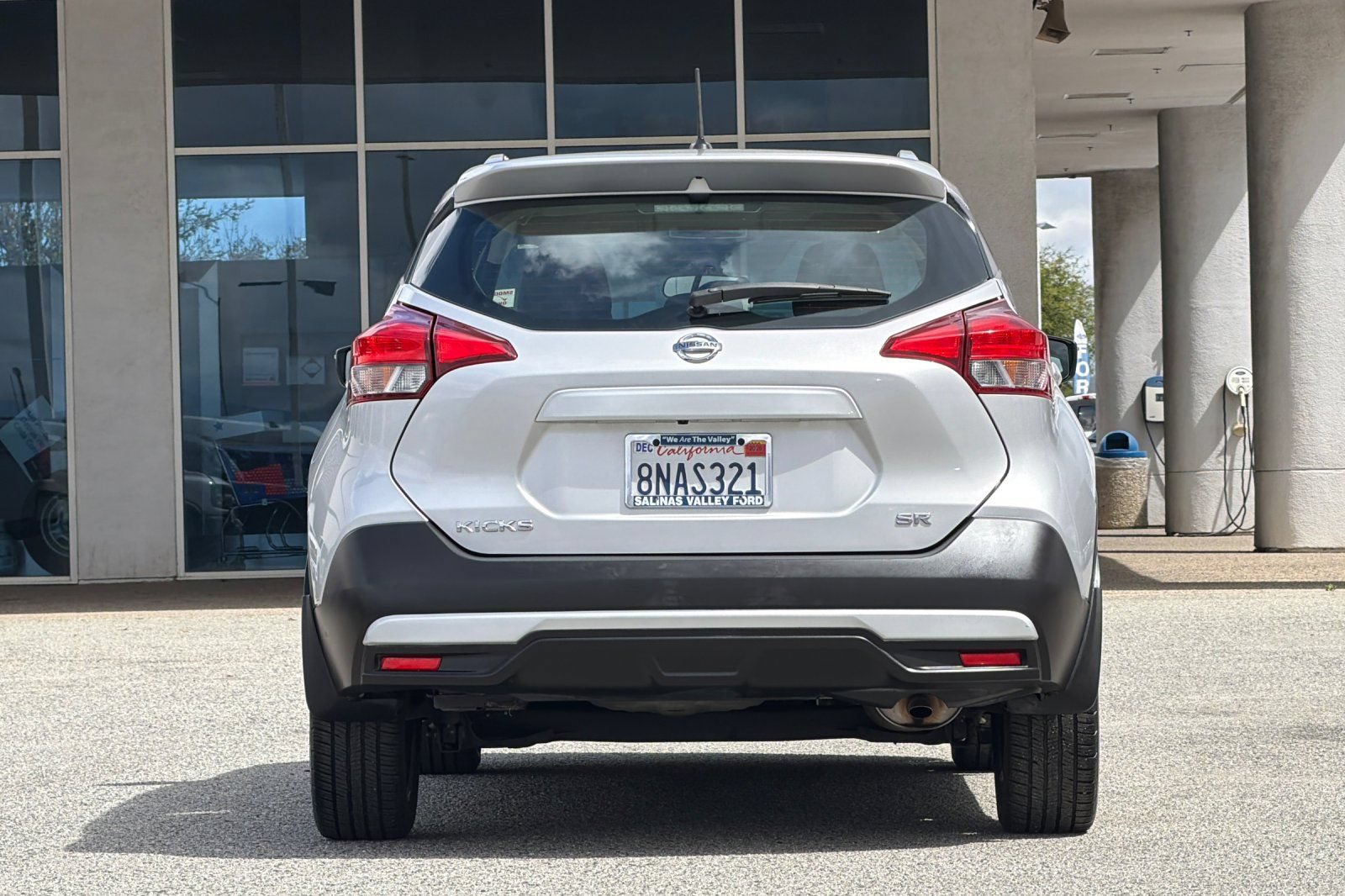 Used 2019 Nissan Kicks SR FWD image 5