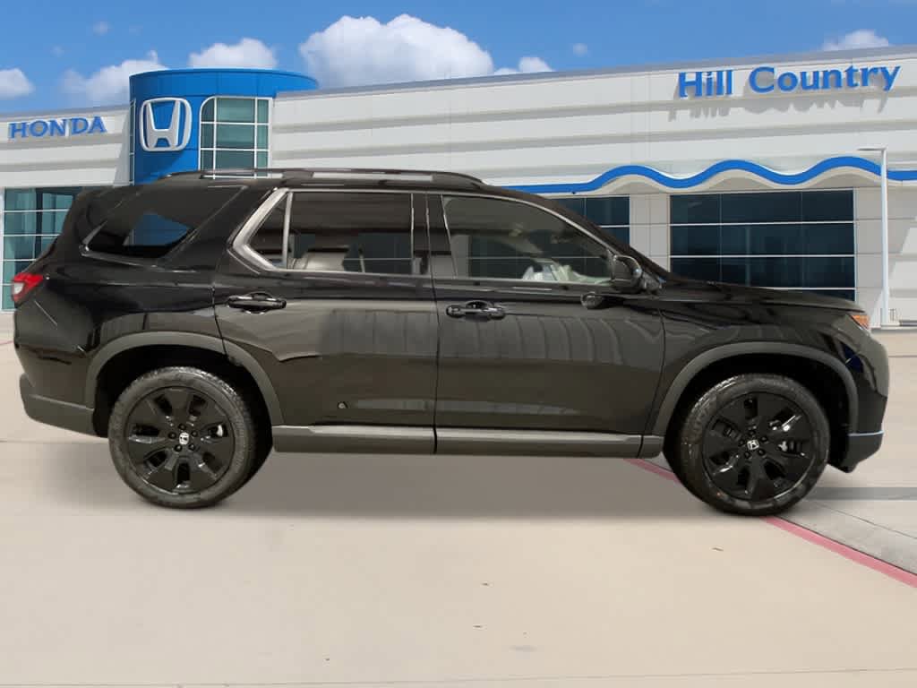 New 2026 Honda Pilot Black Edition image 6