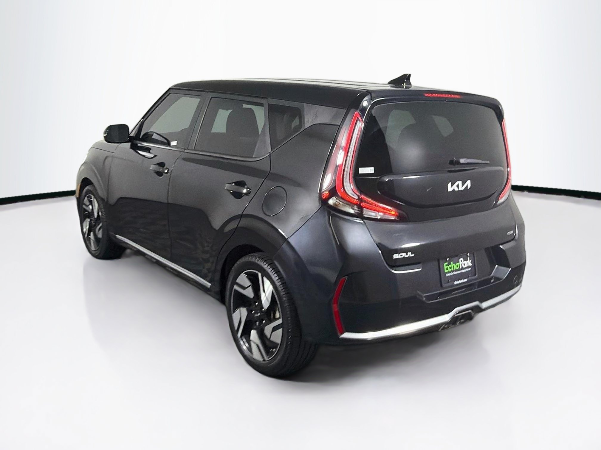 Used 2023 Kia Soul GT-Line w/ GT-Line Technology Package FWD image 5