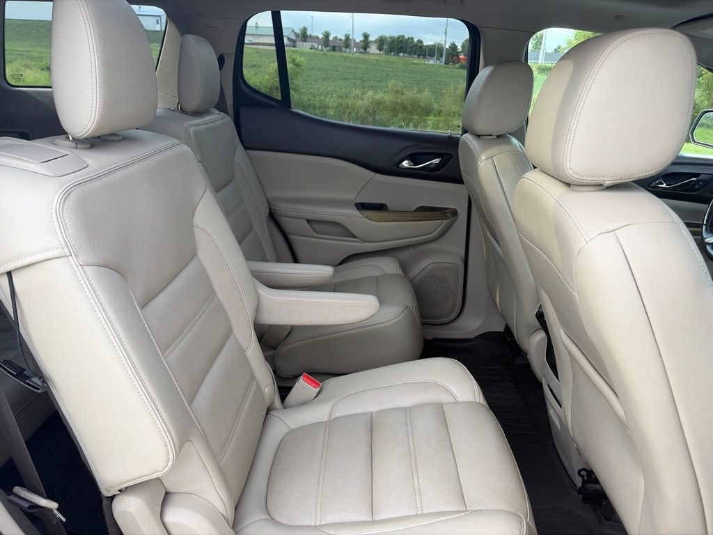 Used 2018 GMC Acadia Denali AWD/4WD image 13