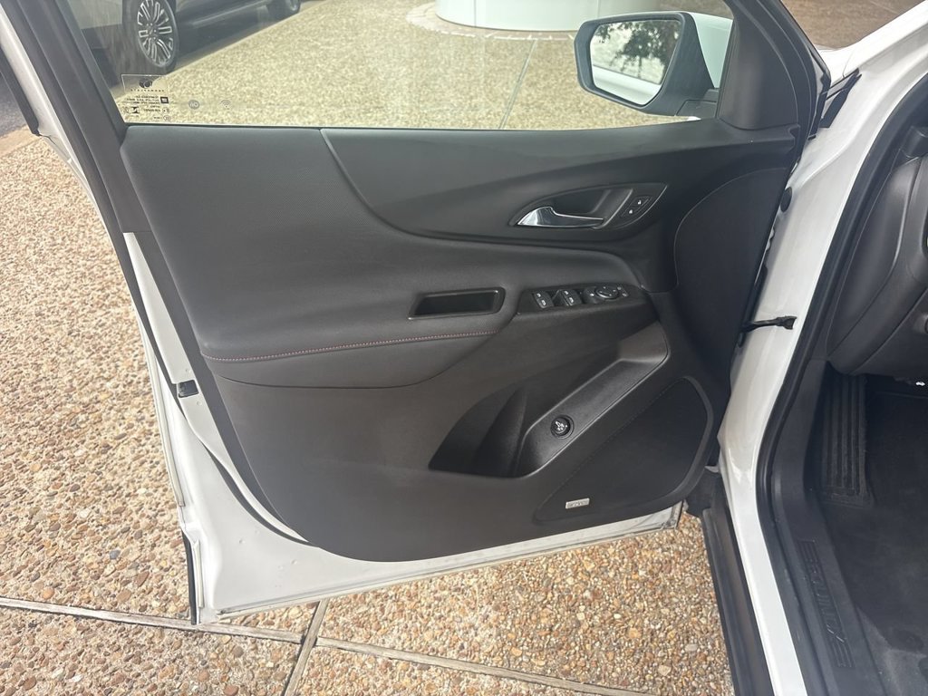 Certified 2024 Chevrolet Equinox RS w/ RS Leather Package FWD image 21