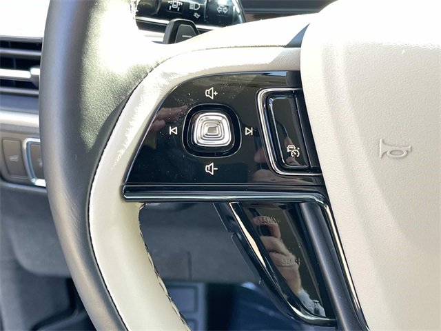 New 2026 Lincoln Corsair Reserve w/ Jet Appearance Package image 31