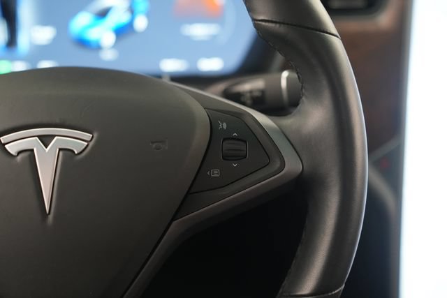 Used 2018 Tesla Model X 75D AWD/4WD image 37