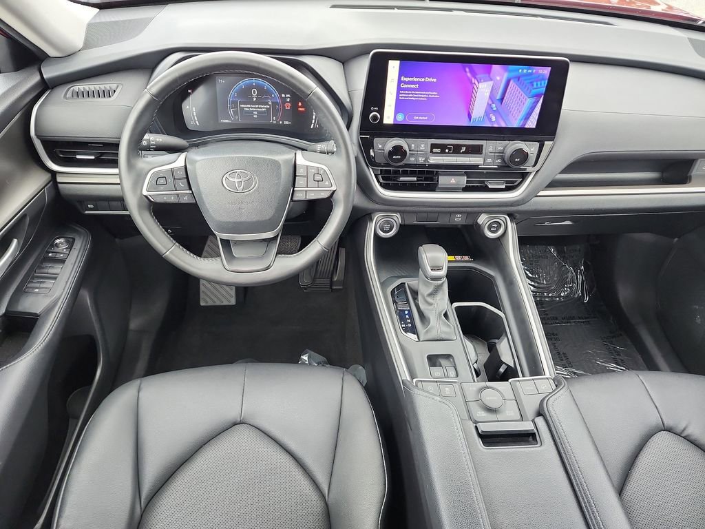 Used 2024 Toyota Grand Highlander XLE image 17