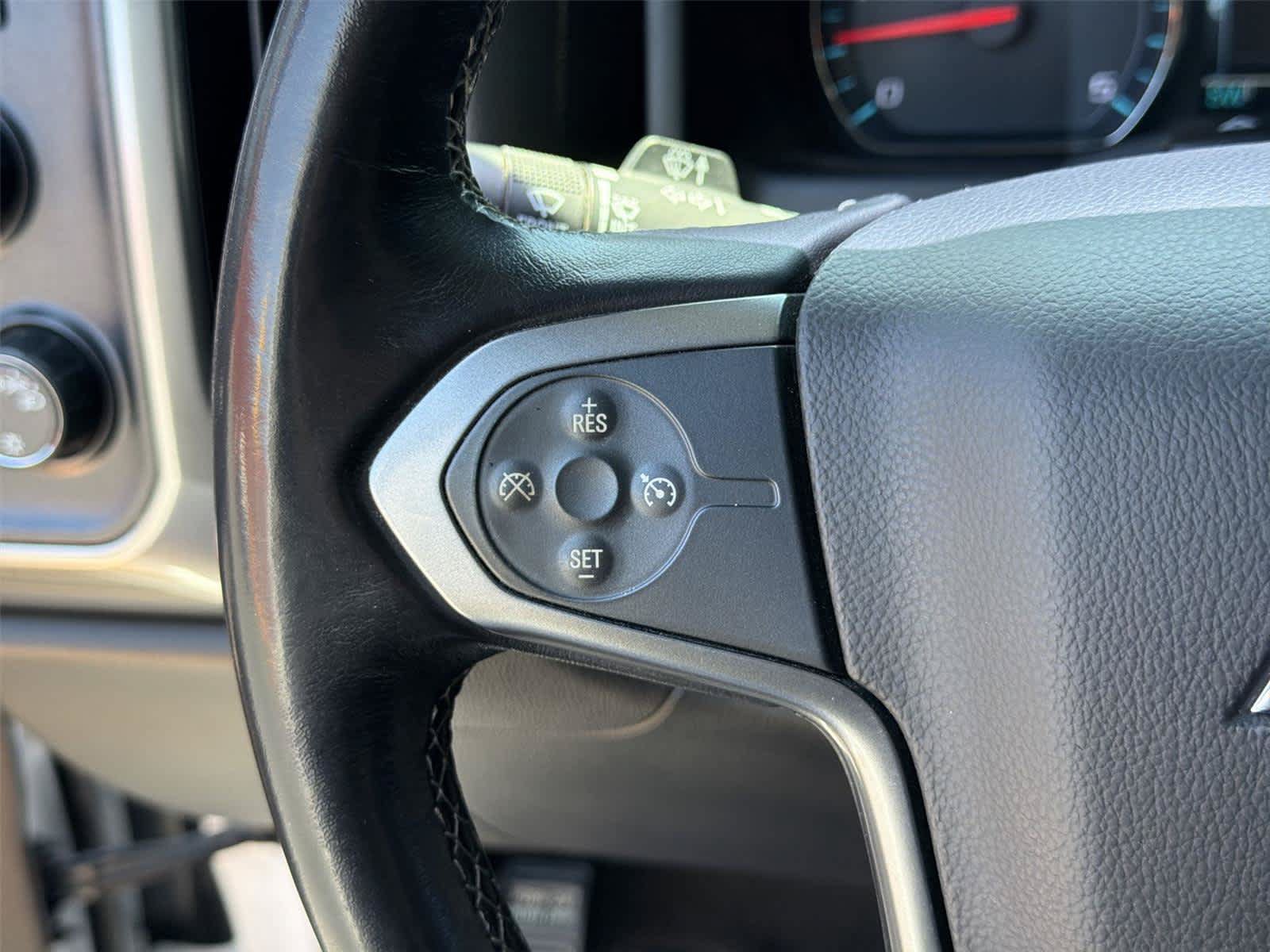 Used 2019 Chevrolet Silverado 2500 LT AWD/4WD image 24