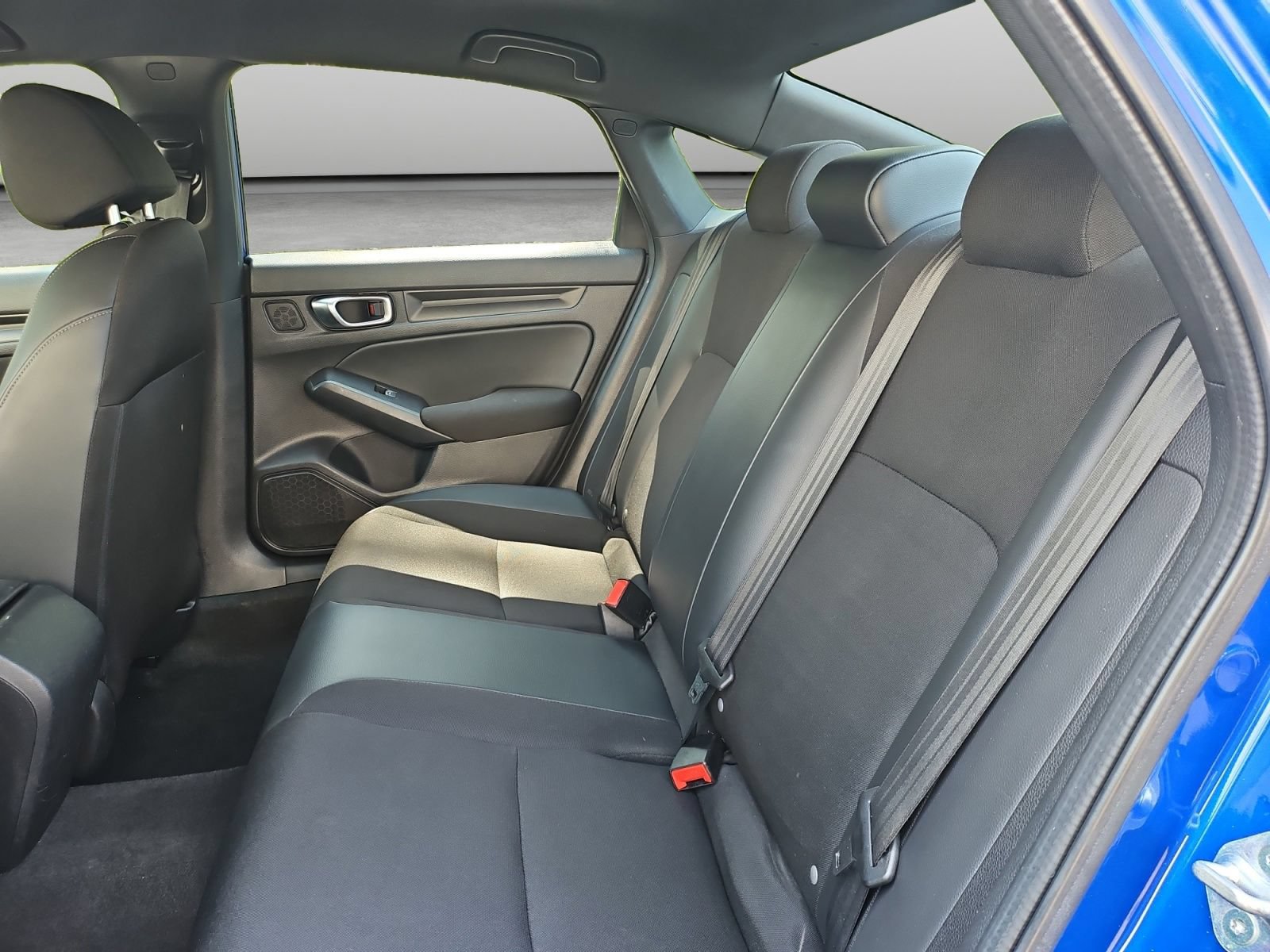 Used 2023 Honda Civic Sport image 42
