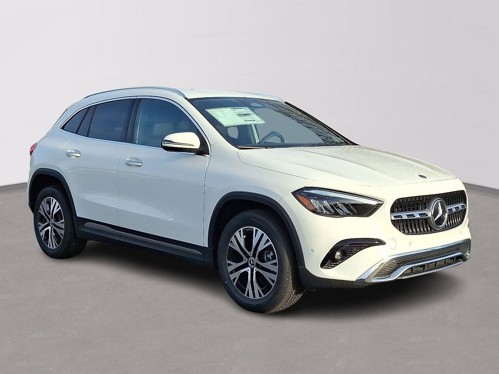 Used 2026 Mercedes-Benz GLA 250 4MATIC image 3