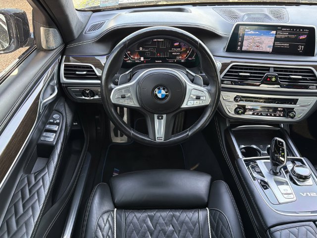 Used 2022 BMW M760i xDrive AWD/4WD image 14