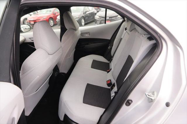 Certified 2023 Toyota Corolla SE w/ SE Premium Package FWD image 9