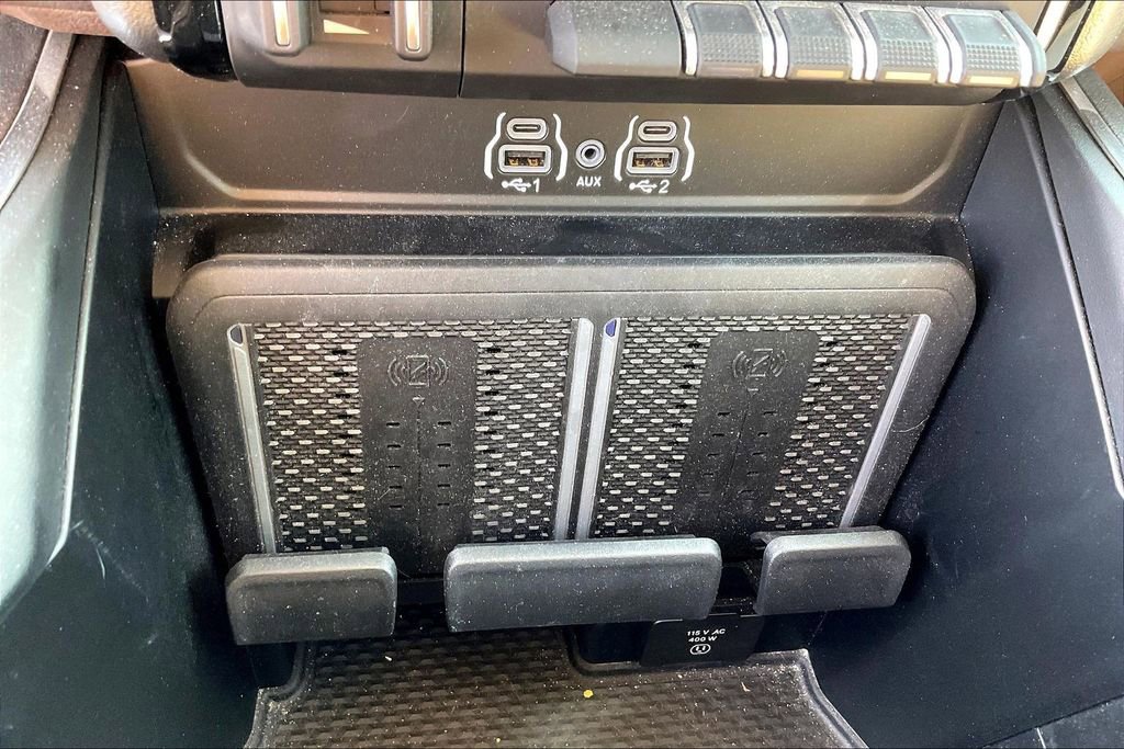 Used 2025 RAM 2500 Laramie AWD/4WD image 33