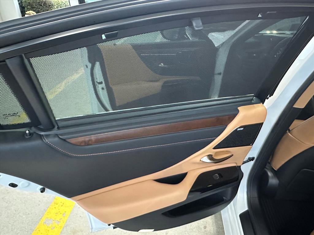 Used 2024 Lexus ES 350 Ultra Luxury image 32