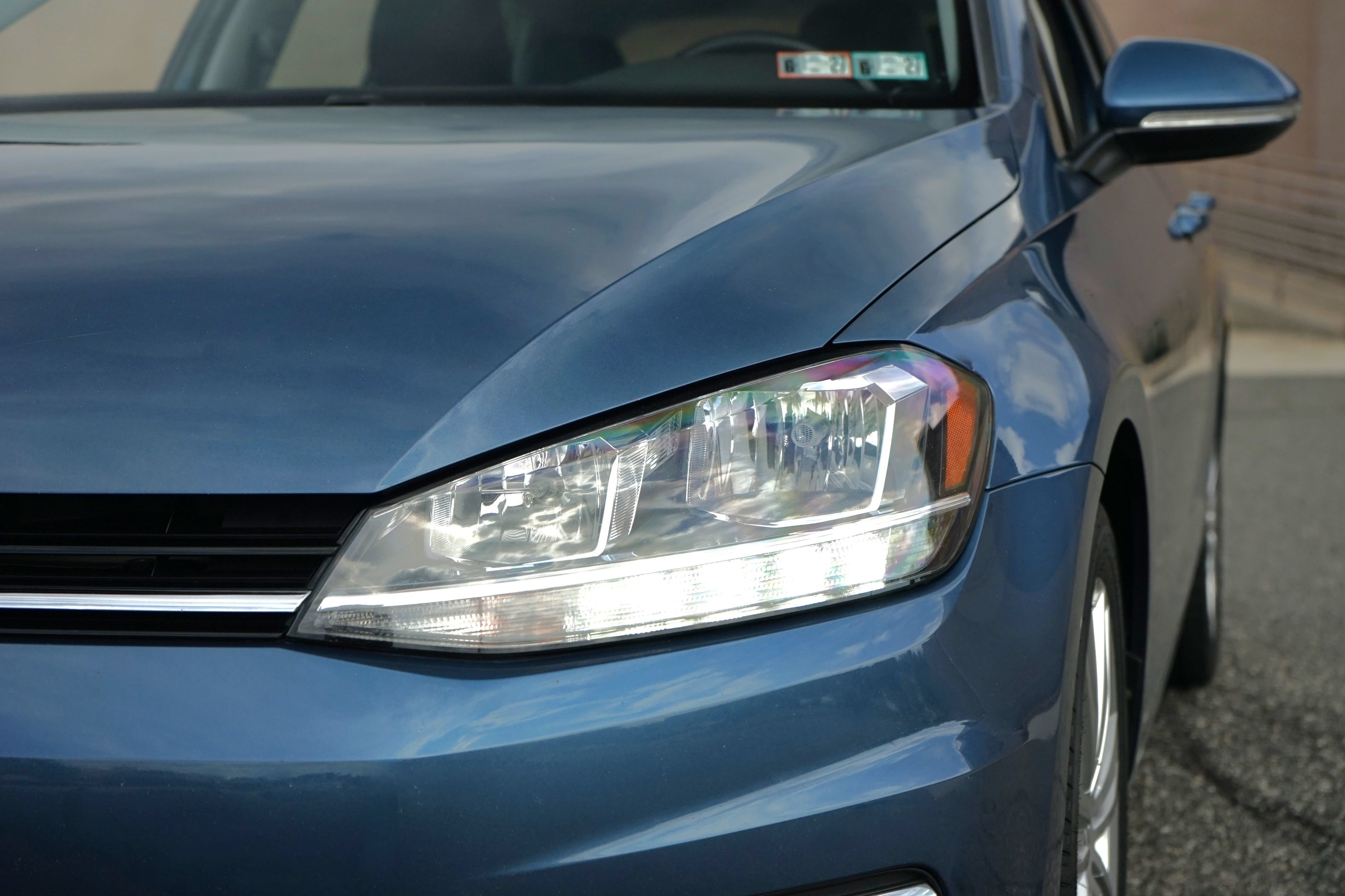 Used 2018 Volkswagen Golf SE FWD image 8