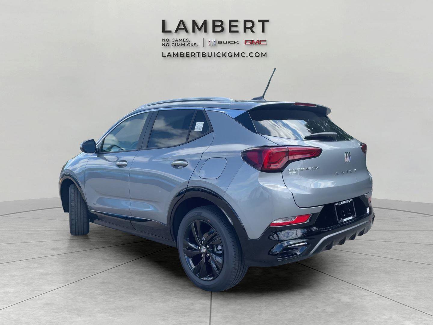 Used 2025 Buick Encore GX Sport Touring w/ Comfort Package AWD/4WD image 4