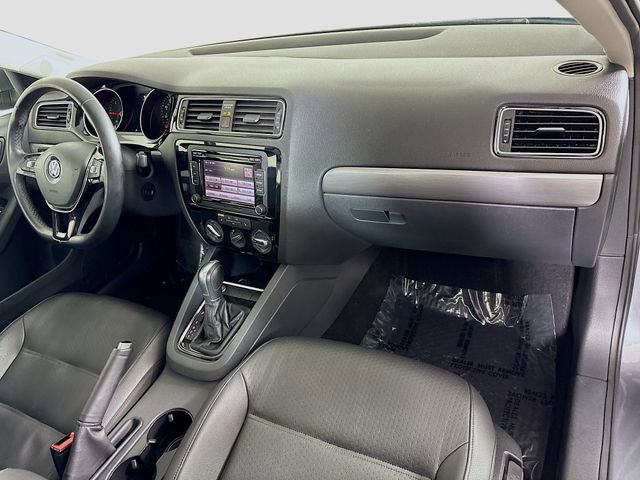 Used 2015 Volkswagen Jetta TDI SE image 28