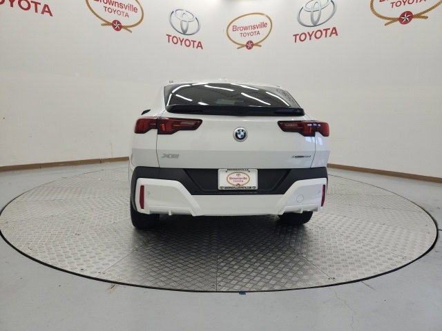 Used 2024 BMW X2 xDrive28i w/ Convenience Package image 7