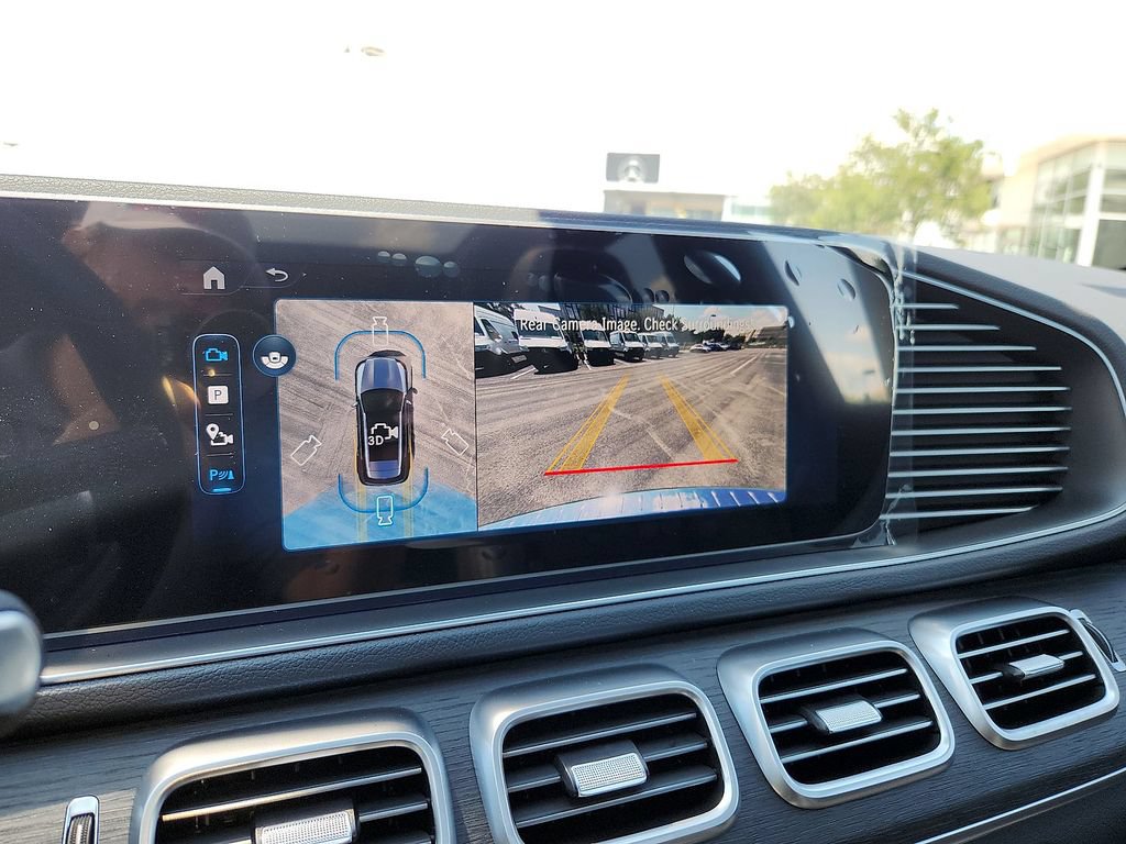 New 2025 Mercedes-Benz GLE 450e 4MATIC image 18