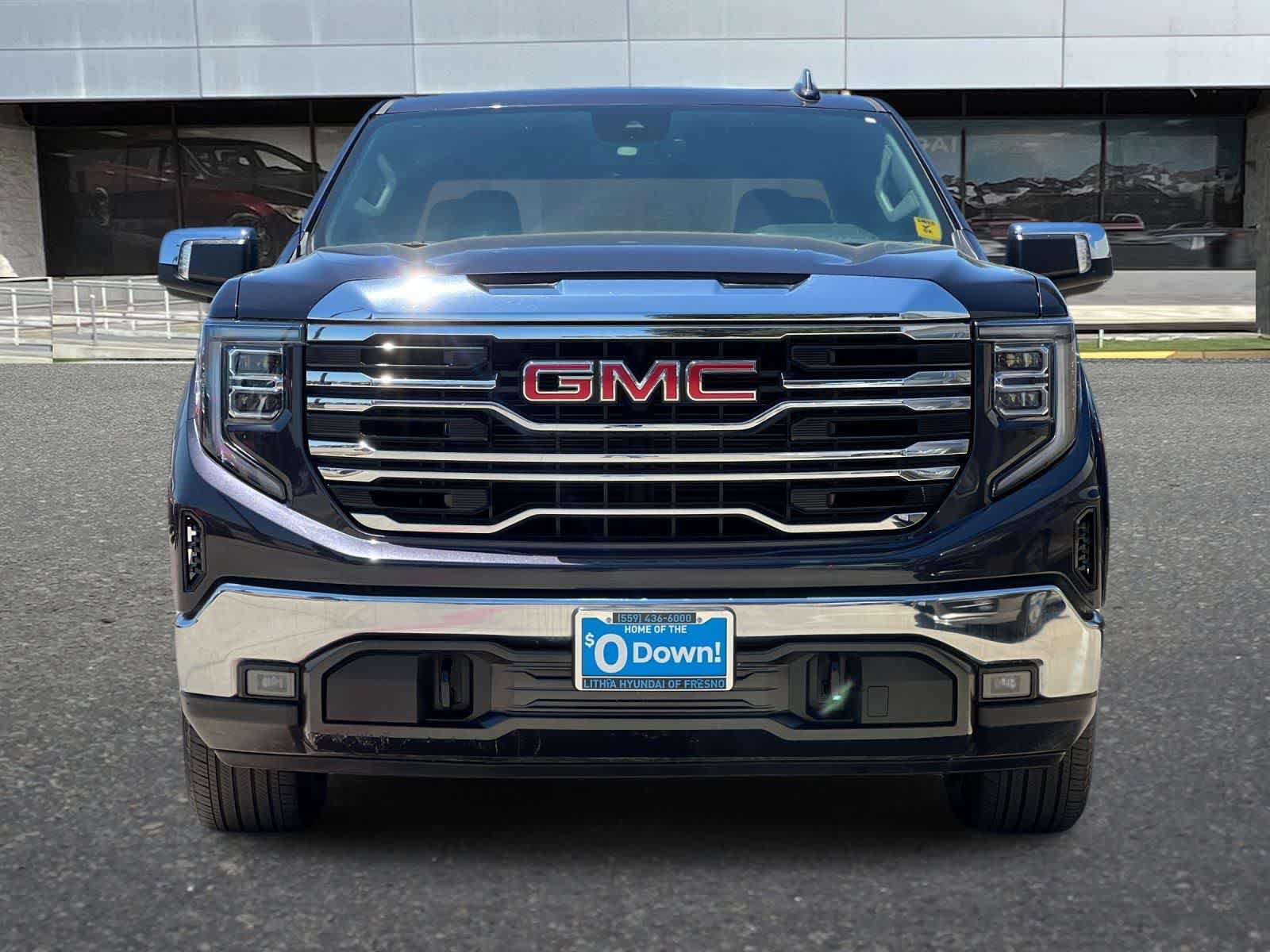Used 2025 GMC Sierra 1500 SLT RWD image 11