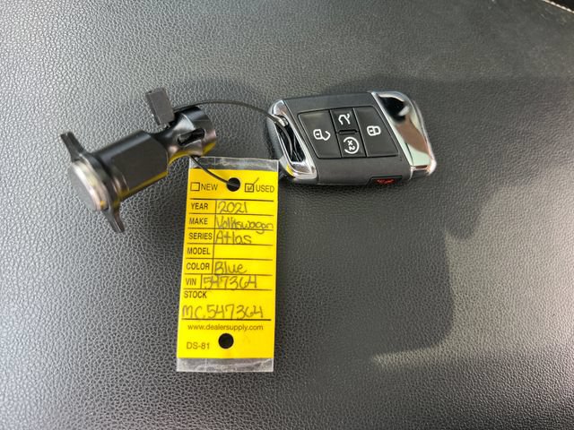 Used 2021 Volkswagen Atlas SEL AWD/4WD image 32