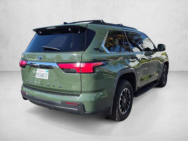 Used 2023 Toyota Sequoia Limited w/ TRD Off-Road Package AWD/4WD image 5