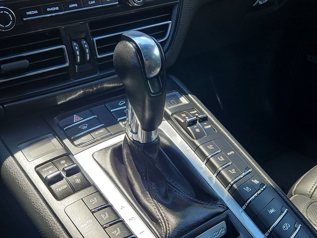 Certified 2020 Porsche Macan GTS AWD/4WD image 35