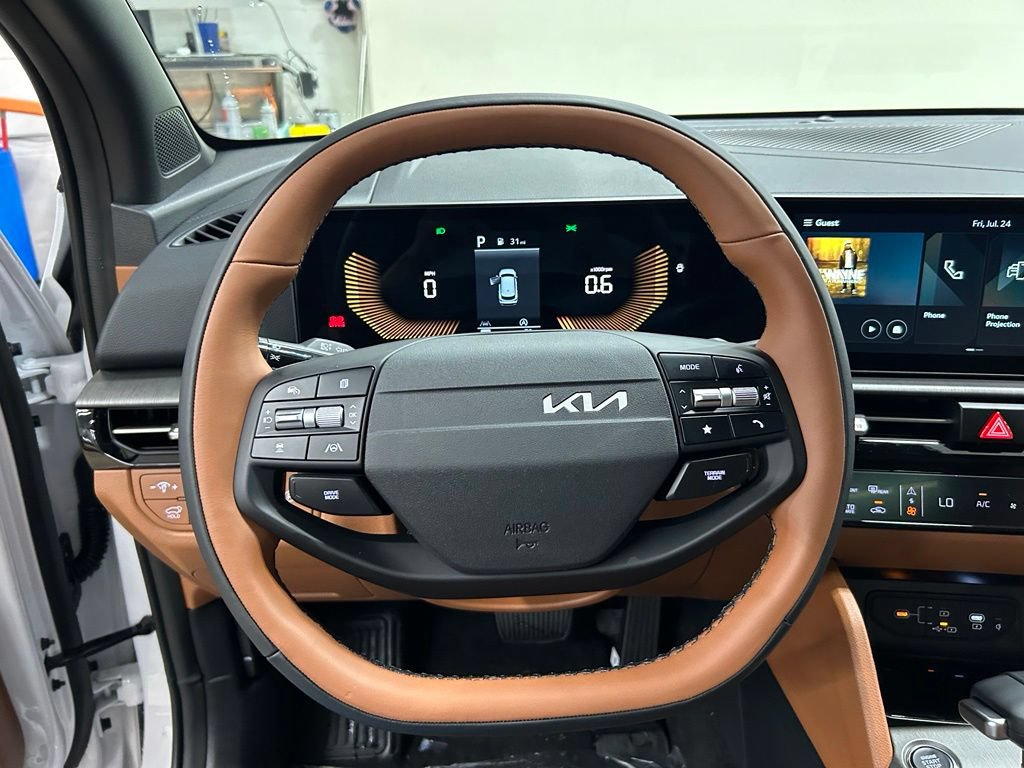 New 2026 Kia Sportage X-Line w/ X-Line Premium Package AWD/4WD image 15