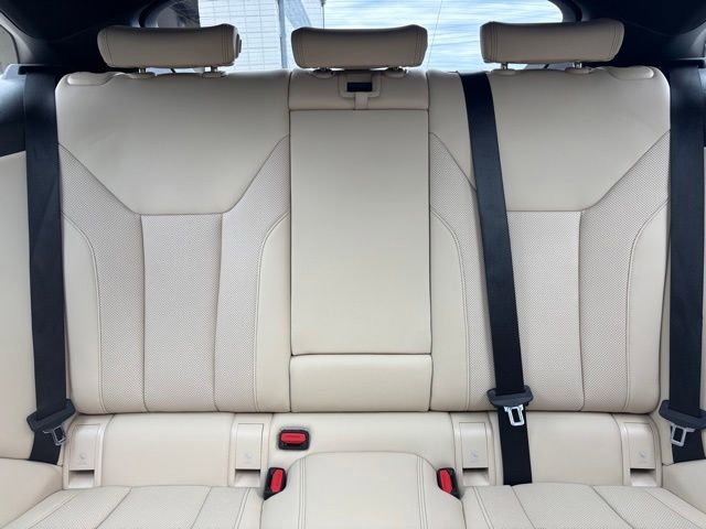 Certified 2023 BMW i4 eDrive35 w/ Premium Package RWD image 28