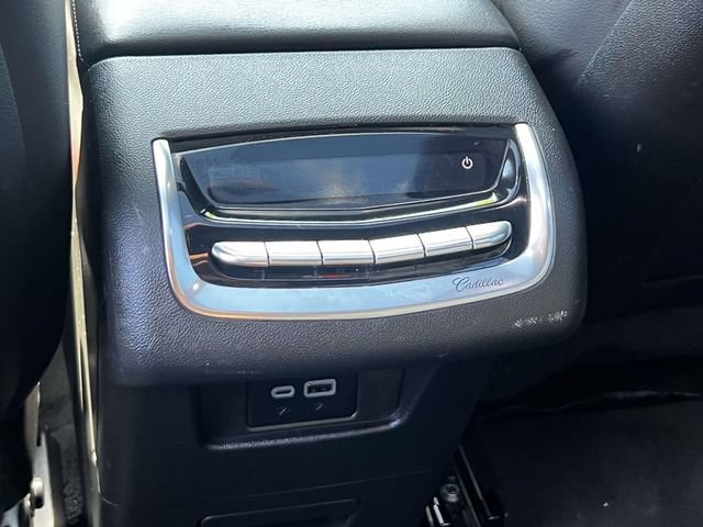 Certified 2024 Cadillac XT6 Luxury AWD/4WD image 14