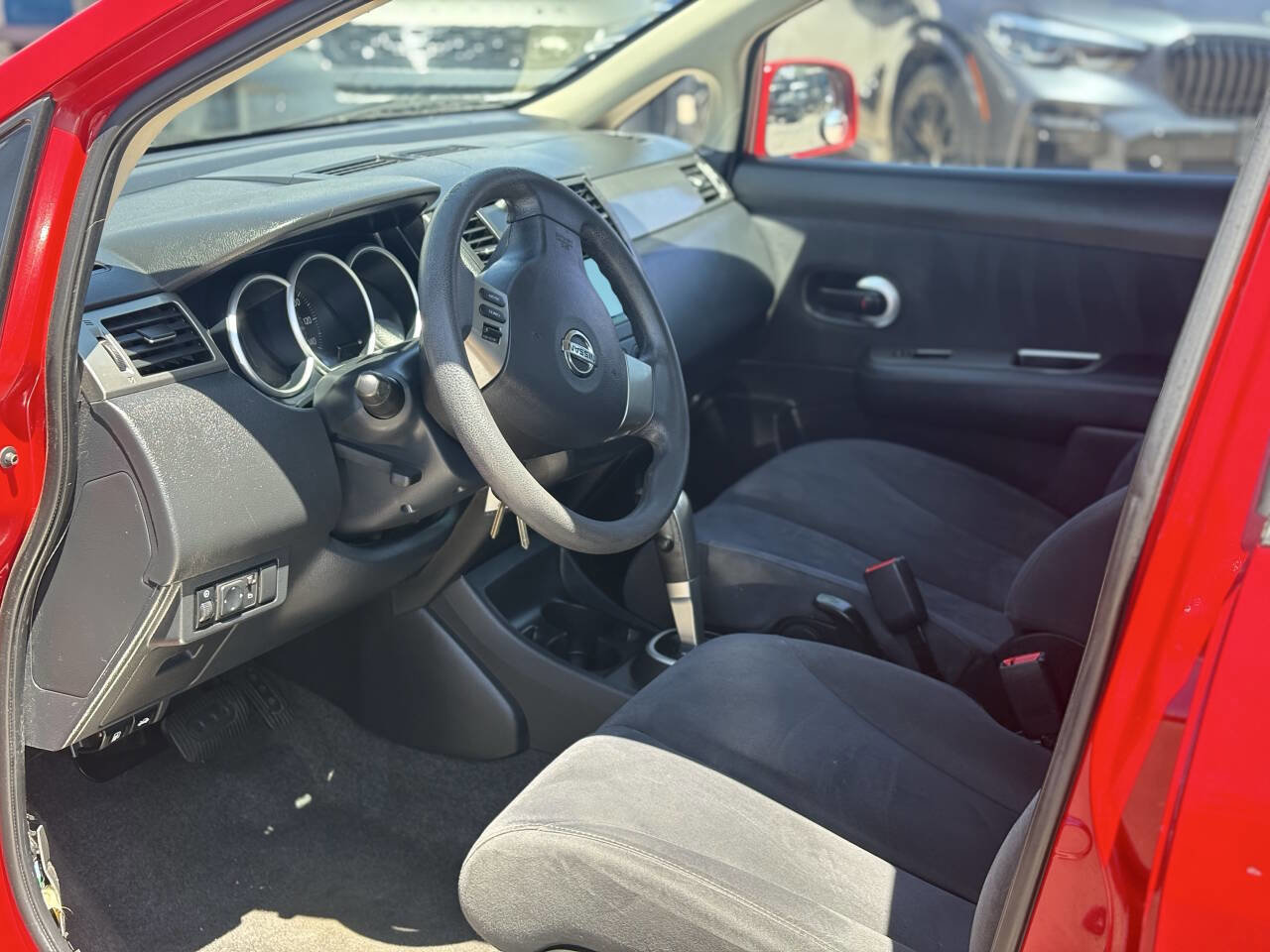 Used 2009 Nissan Versa 1.8 S w/ PWR Pkg image 14