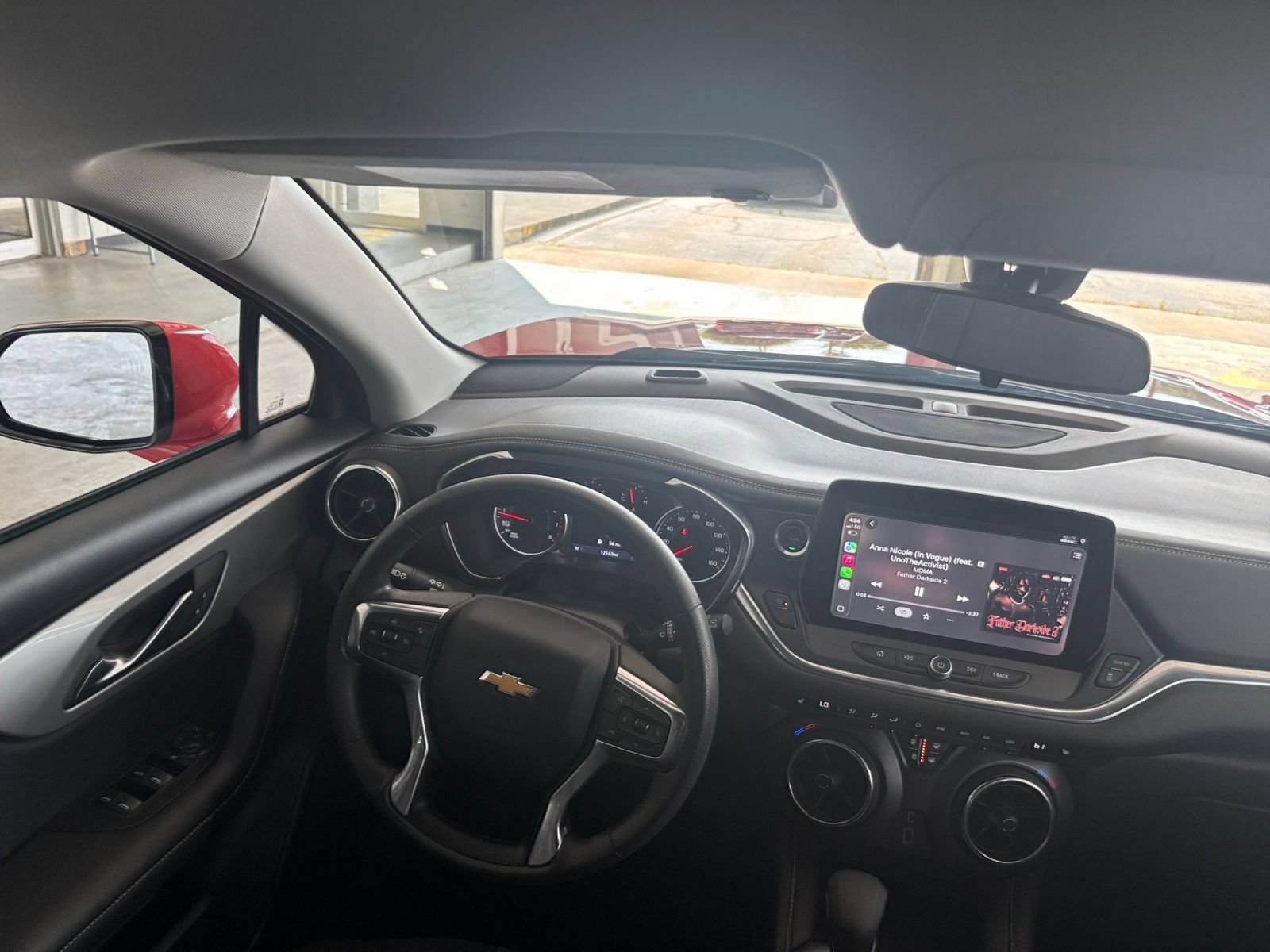 Used 2025 Chevrolet Blazer LT FWD image 34